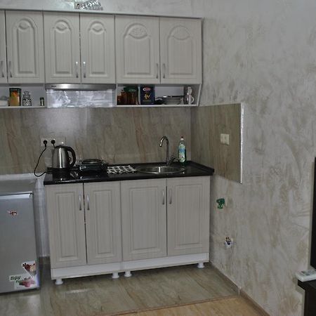 Apartment 8A บาทูมิ ภายนอก รูปภาพ