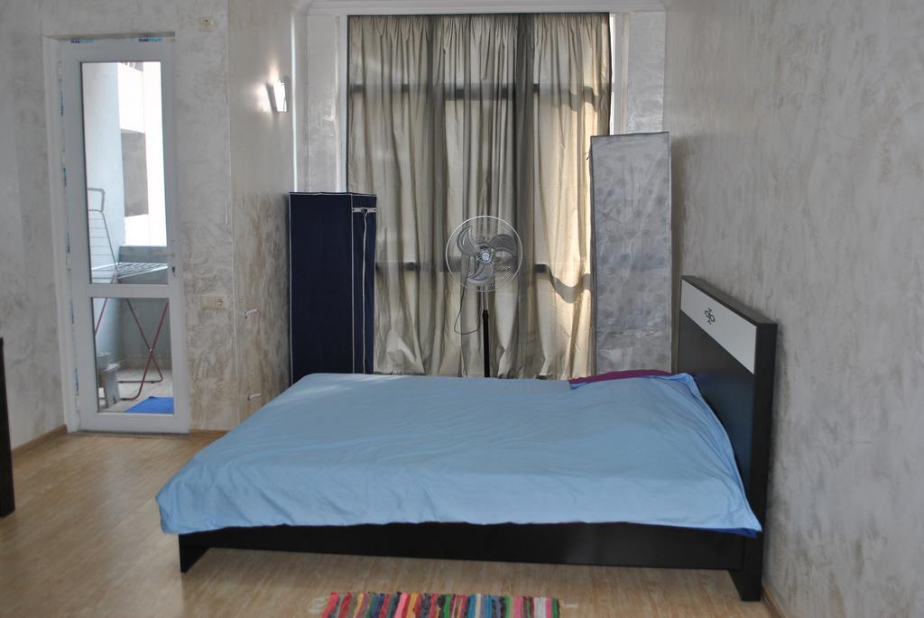Apartment 8A บาทูมิ ภายนอก รูปภาพ