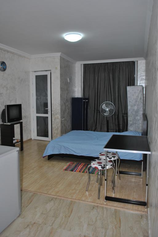 Apartment 8A บาทูมิ ภายนอก รูปภาพ